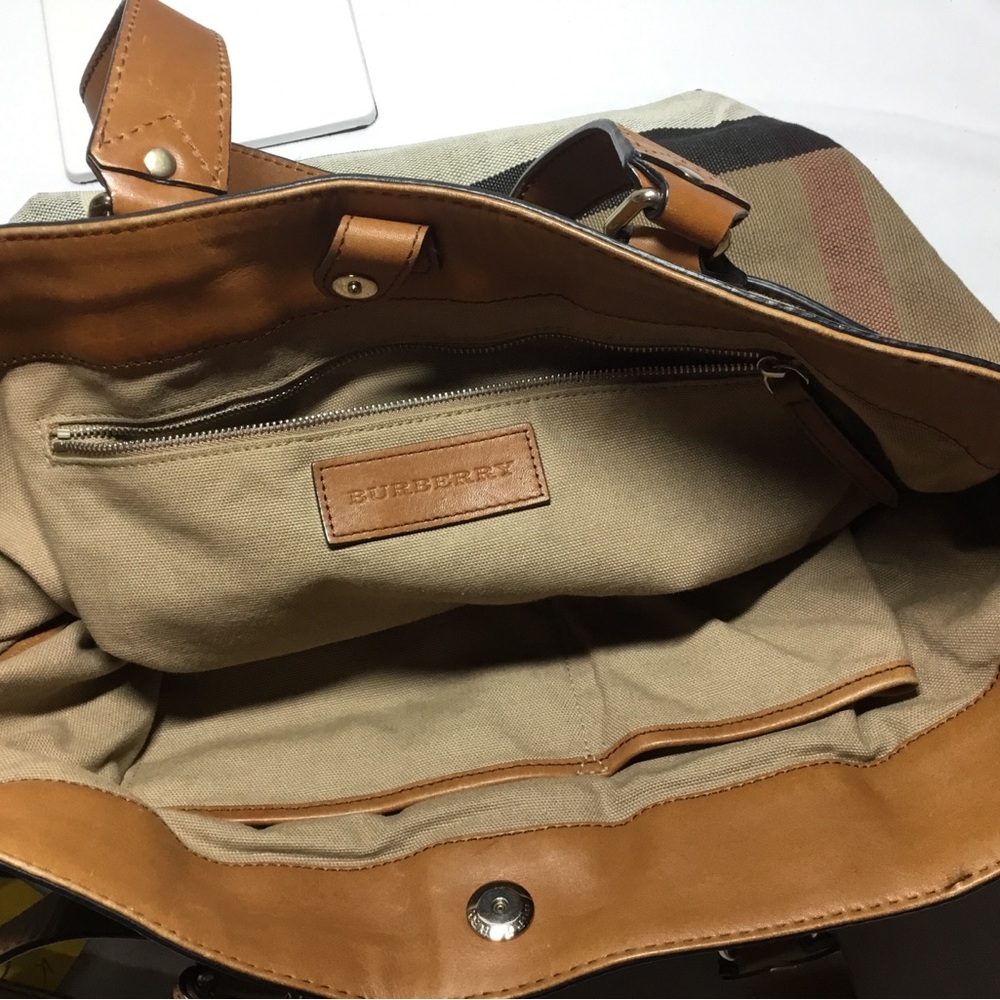 Authentic BURBERRY Canvas Tote Brown Bag (No strap) - Picture 13 of 16